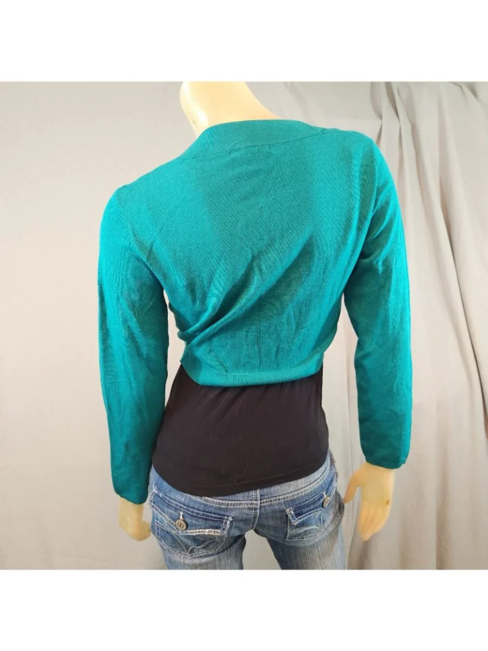 Petite Sophisticate Green SMALL Button Silk Blend Knit Shrug Sweater Womens USED - Picture 3 of 5
